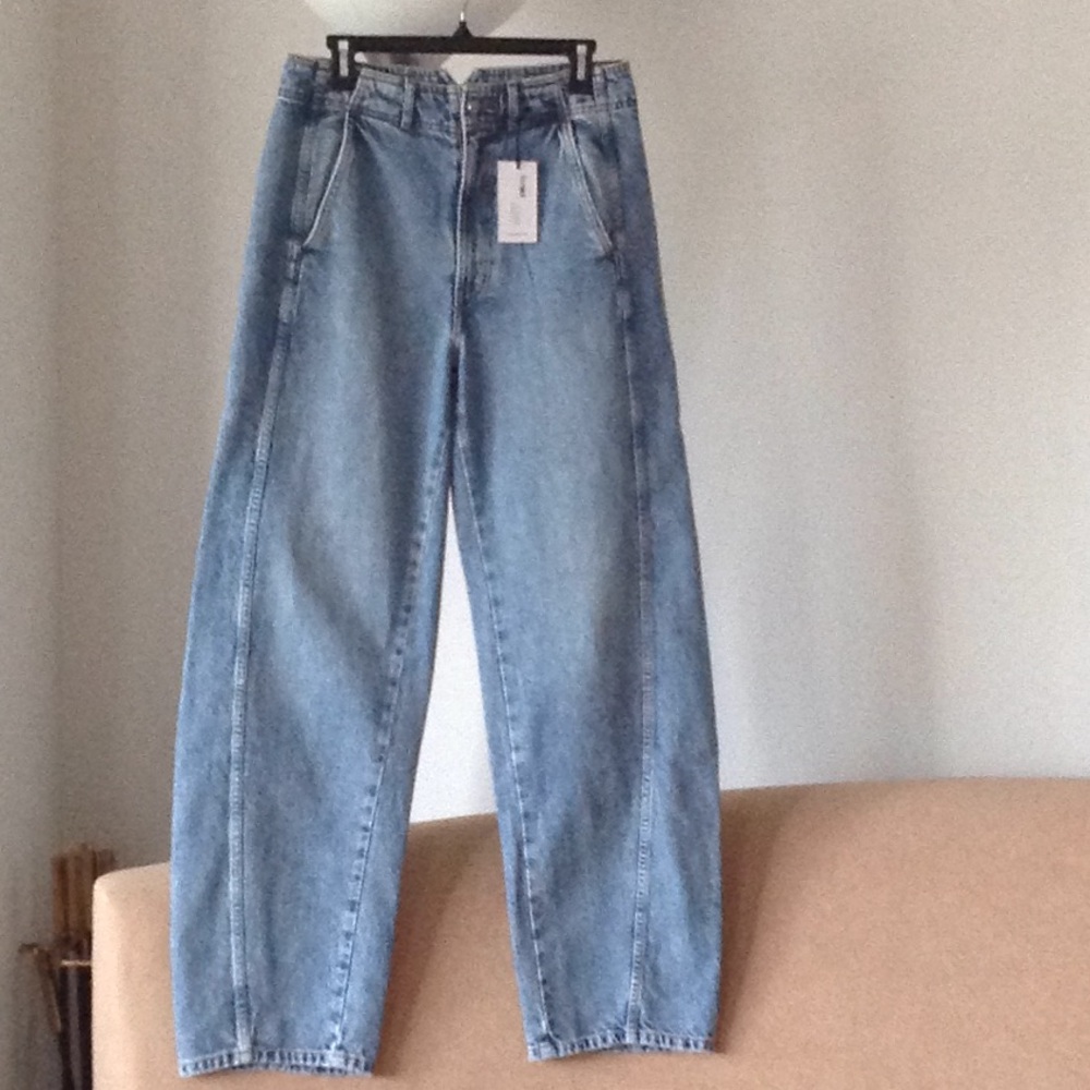 🔴 APiece Apart - 'New Hork’ Barrel Leg Meridian Jeans
